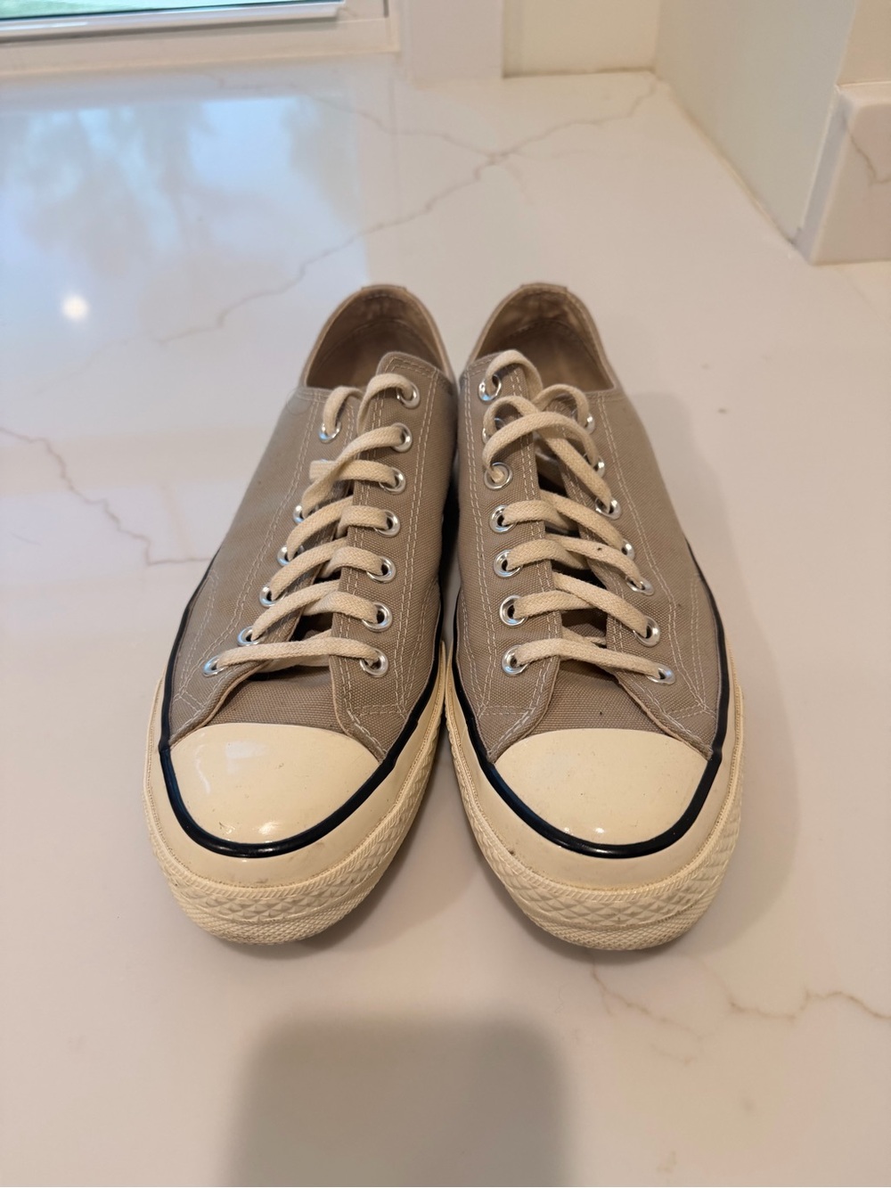 Converse Low Top Sneakers in Beige and Cream